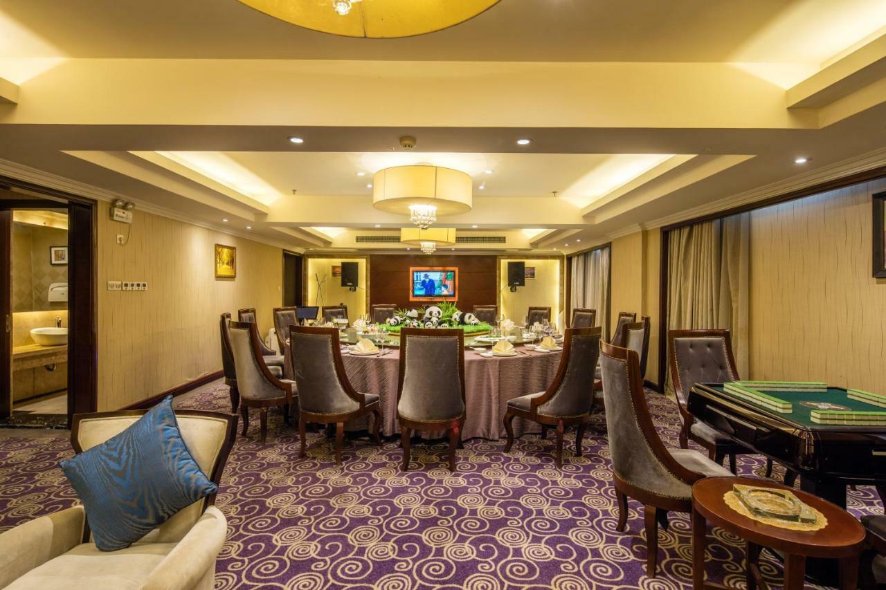 Leeden Hotel Чэнду Экстерьер фото